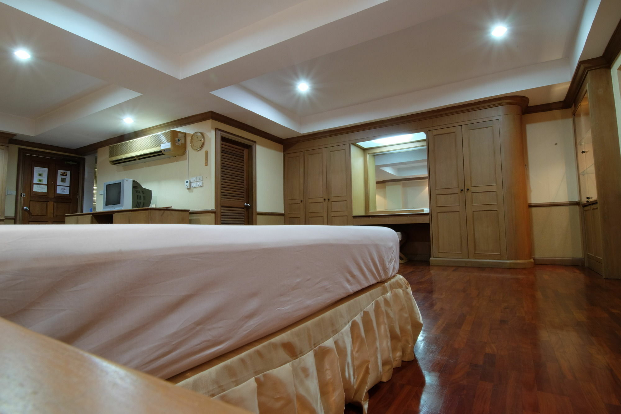 Alameda Suites Hotel Bangkok Zewnętrze zdjęcie
